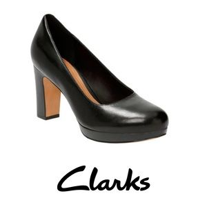 NWT Clarks Women's Jenness Glory Heels Black Leather
